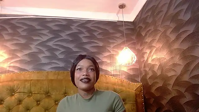 CrystalBrooke3x