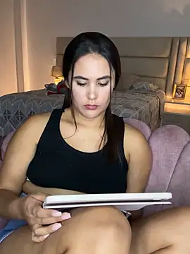 lexyrobert - LexyRobert's free webcam - UK Sex Cams