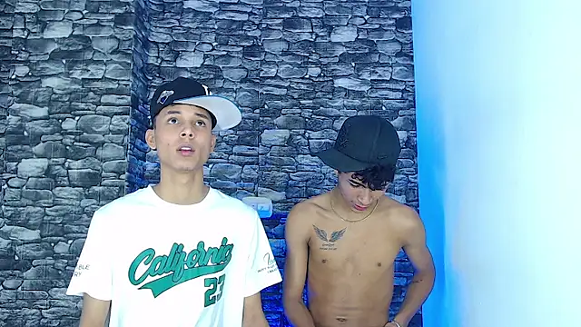 the_hot_boys_23 - THE_HOT_BOYS_23's free webcam
