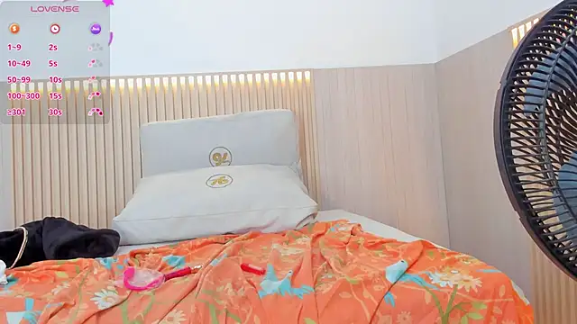 yeliss_brown - Yeliss_brown's free webcam - UK Sex Cams