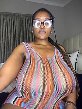 Bustygoddess32