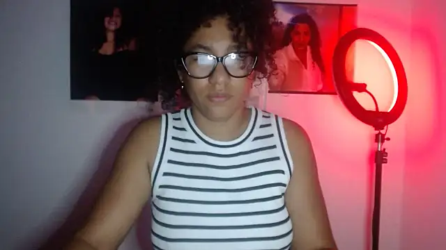 bellacrespalatina - Bellacrespalatina's free webcam - UK Sex Cams