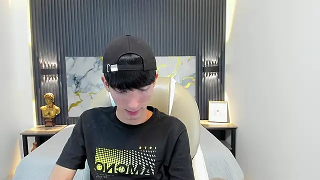 jake_evans (M young) - masturbation+show cum!