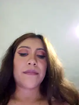 -thecatcrazy- - -TheCatCrazy-'s free webcam