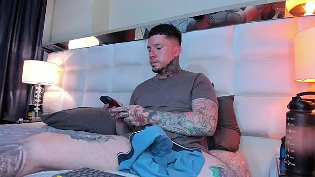 Adam_tatto