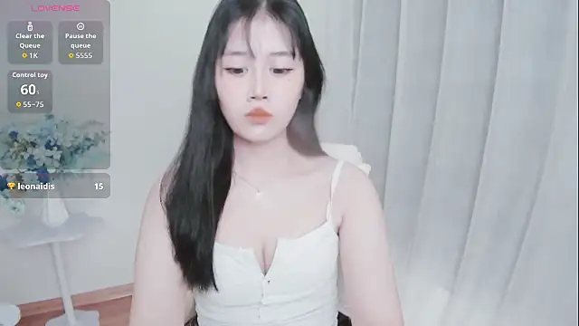 Crystal_Lea