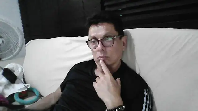 marcuskelvin - MarcusKelvin's free webcam - UK Sex Cams