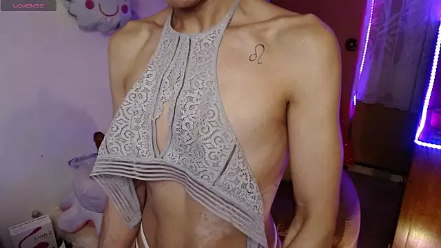 Angelina896