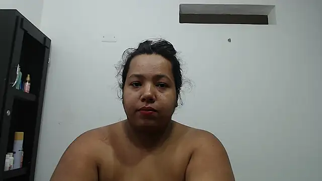 Evelyn-tits