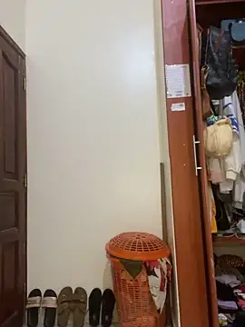 sweet18creamybigpussy