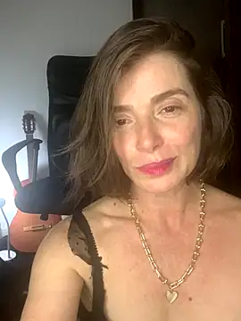 liloo8923 - Liloo8923's free webcam - UK Sex Cams