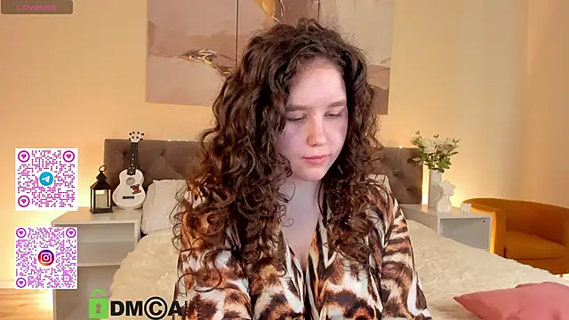 Ariella_Sol