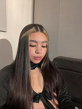 Karina16_pink