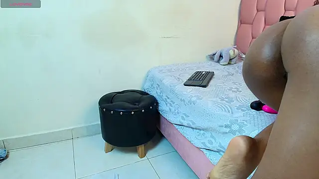 victoria_aphril