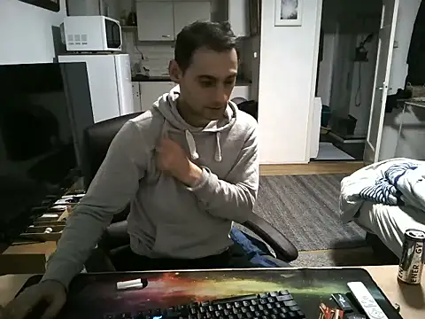 mihaimichael - Mihaimichael's free webcam - UK Sex Cams