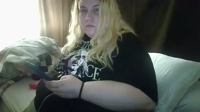 tabbycat27 - Tabbycat27's free webcam - UK Sex Cams