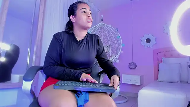 cannelasmith - CannelaSmith's free webcam