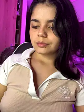 pretty_angela1