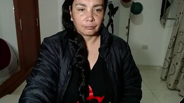 vivian_milf_paint - Vivian_milf_paint's free webcam - UK Sex Cams