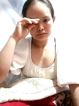 xinhxinhcute live cam screenshot female on SexOnline.top – Live Cams, Videos, GIFs & Chat