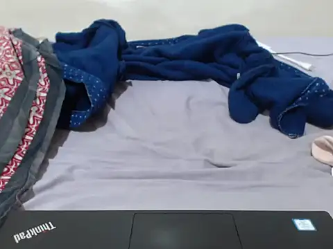 Petite_doll20