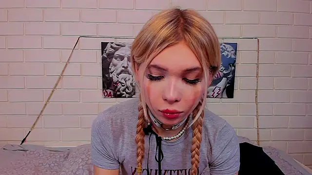 Blondy_Fina