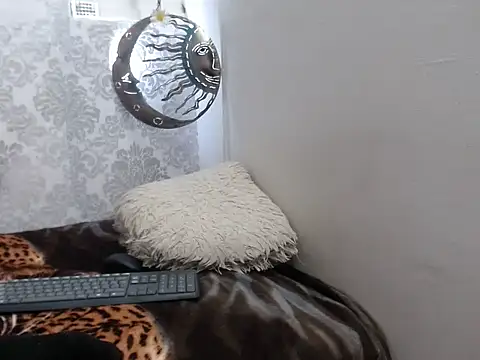 choco_hornyx18 - Choco_hornyx18's free webcam - UK Sex Cams