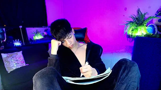 twink_sebas_