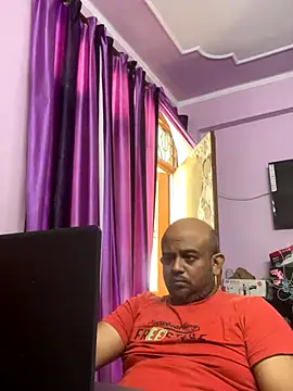 Dick_6inches_Delhi