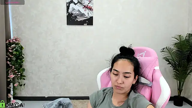 FlirtyAura