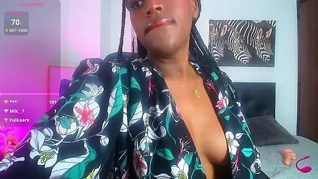 PaulinaEbony