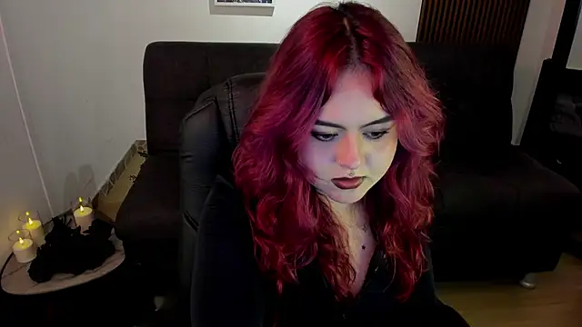 crimson_tati_