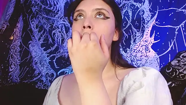 mikaskullcs