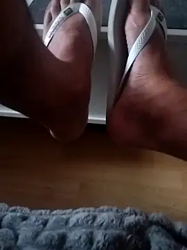 Footjobest60