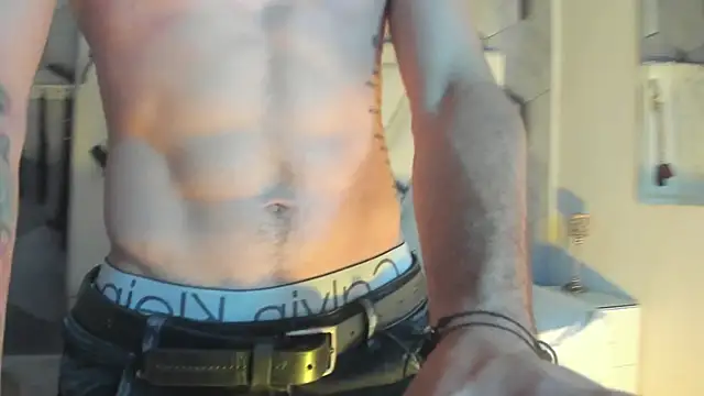 Adammendoza34 live cam