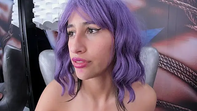 miss___taylor - Miss___taylor's free webcam - UK Sex Cams