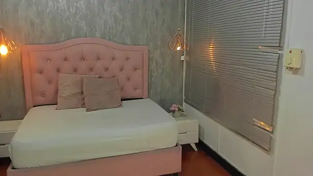 hadley_ - Hadley_'s free webcam