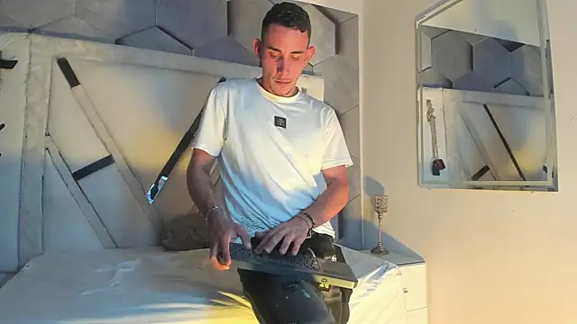 Adammendoza34