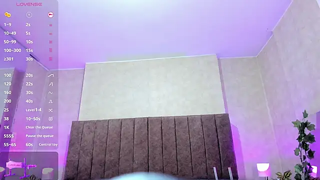 LanaMills_