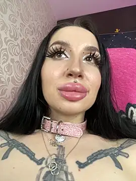 Molly__Moon