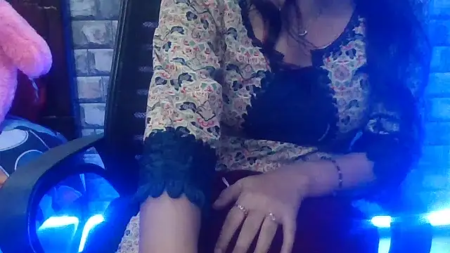 Sexy_iknoor