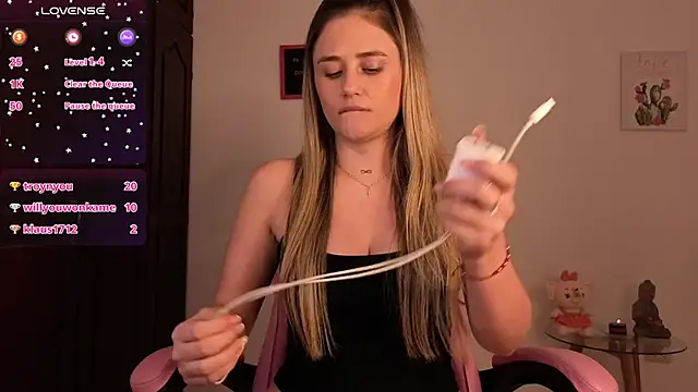 Veronika__Winslow_