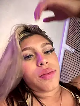 ZoeMillerPink_