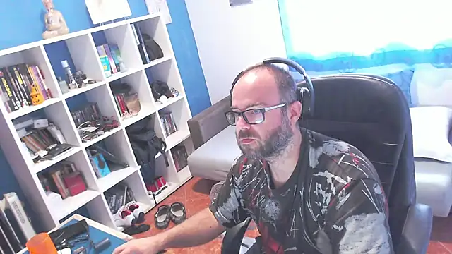 ravingr4d4