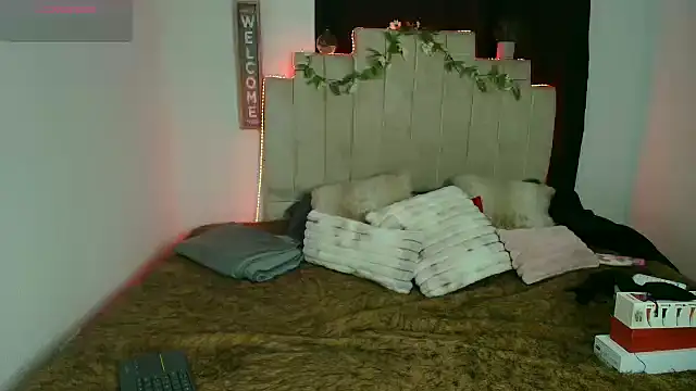 Violet_Jones19