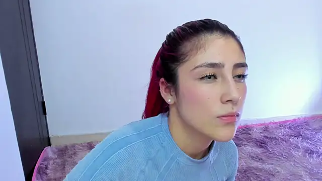 adahraa_younng
