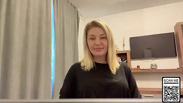 Blondie_xoxoxo