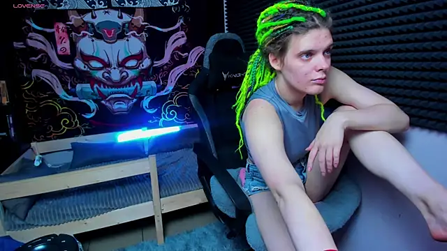 KIKI_Krash