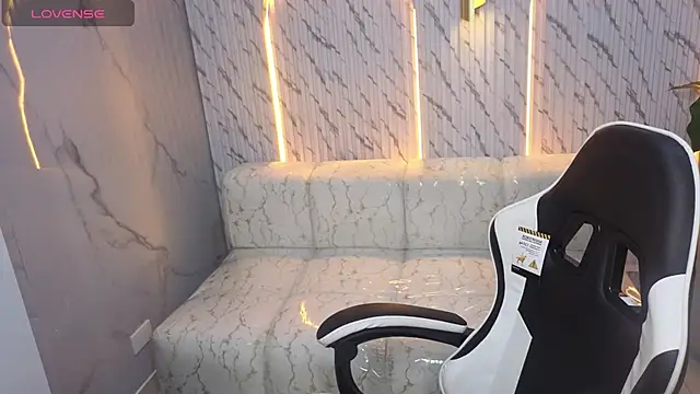  milky_tx chat room