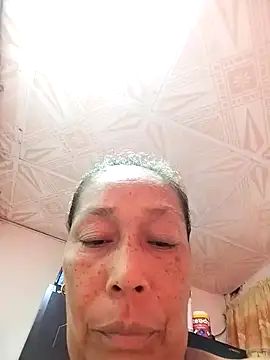 Naomi-Mature